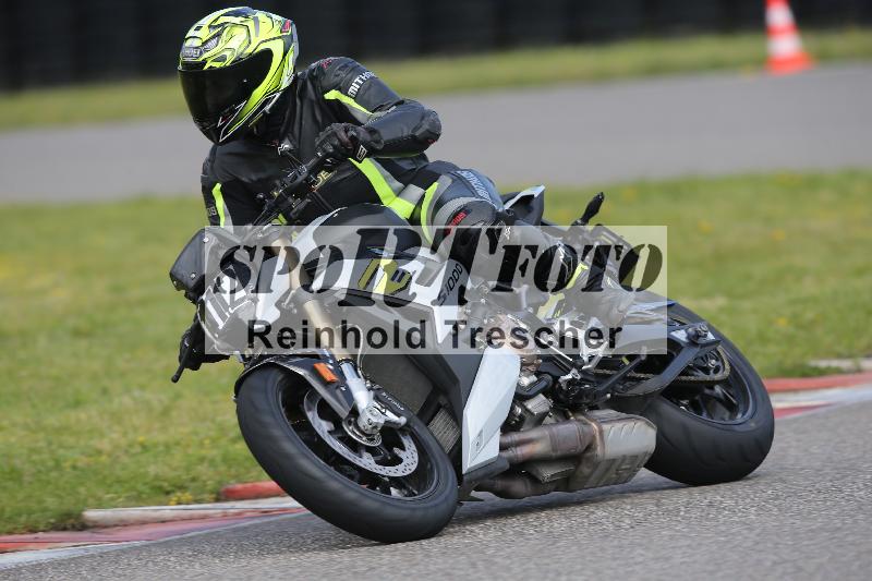/Archiv-2023/10 21.04.2023 Discover the Bike ADR/Bike 2 gelb/112